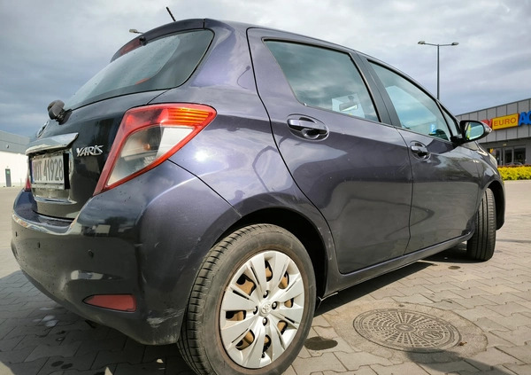 Toyota Yaris cena 23500 przebieg: 203846, rok produkcji 2012 z Otwock małe 121